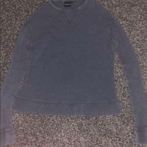 long sleeve gray shirt